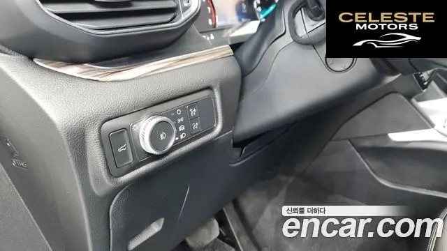 FORD 62.3 Limited 4WD 2022 — photo 17 sur 20