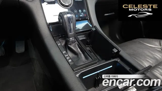 FORD 2.0 Limited 2015 — photo 9 sur 20