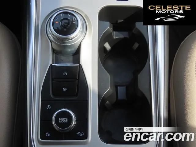 FORD 62.3 Limited 4WD 2023 — photo 9 sur 26