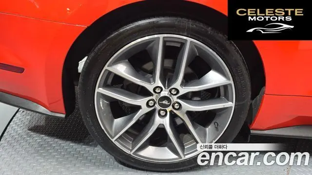 FORD GT Coupé 2015 — photo 5 sur 20