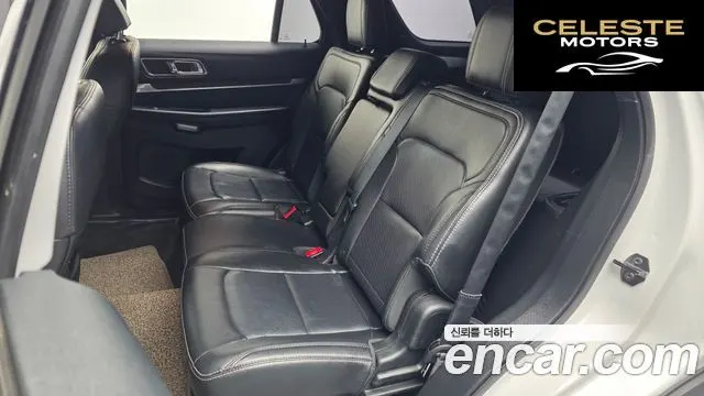 FORD 2.3 Limited 4WD 2018 — photo 16 sur 39