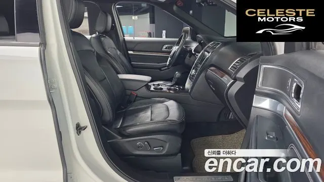 FORD 2.3 Limited 4WD 2018 — photo 17 sur 39