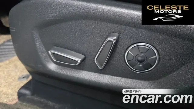 FORD 2.3 Limited 4WD 2018 — photo 32 sur 39