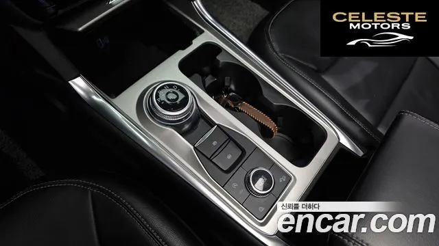 FORD 62.3 Limited 4WD 2023 — photo 12 sur 32