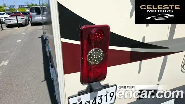 FORD 3.7 2018 — photo 9 sur 48