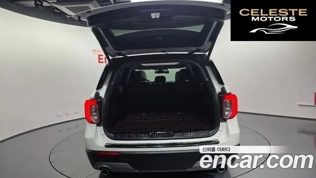 FORD 62.3 Limited 4WD 2021 — photo 33 sur 35