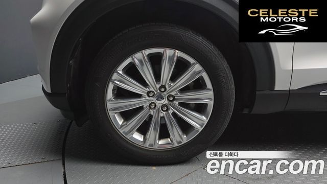 FORD 62.3 Limited 4WD 2020 — photo 5 sur 36