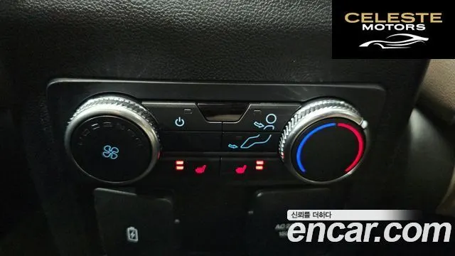 FORD 62.3 Limited 4WD 2021 — photo 17 sur 20