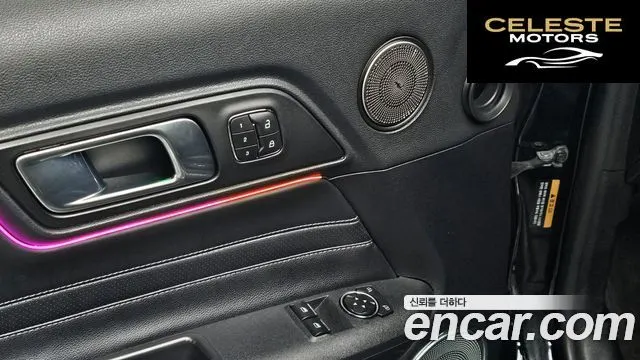 FORD Coupé 2018 — photo 17 sur 20