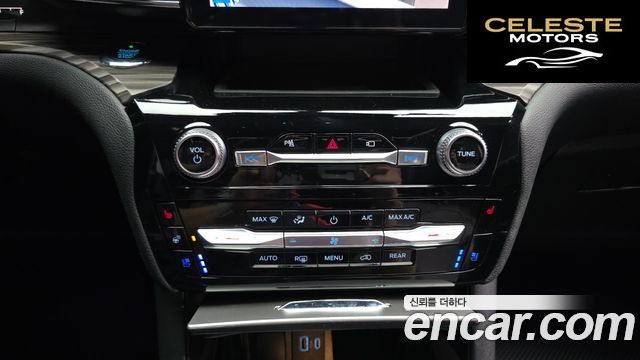 FORD 62.3 Limited 4WD 2021 — photo 23 sur 33