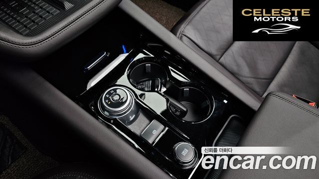 FORD 62.3 4WD 2025 — photo 12 sur 36