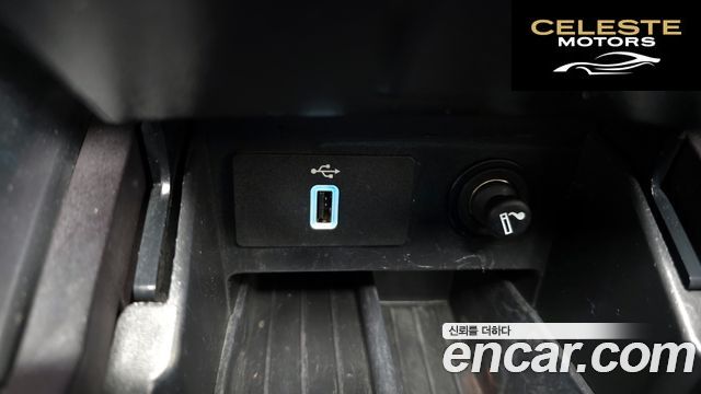 FORD 2.3 Limited 4WD 2017 — photo 18 sur 39