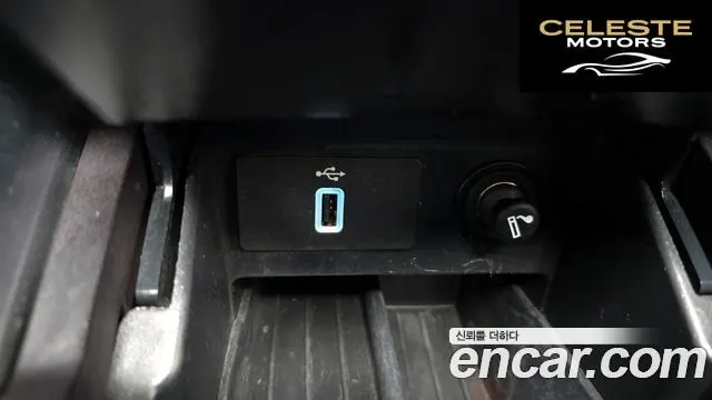 FORD 2.3 Limited 4WD 2017 — photo 18 sur 39