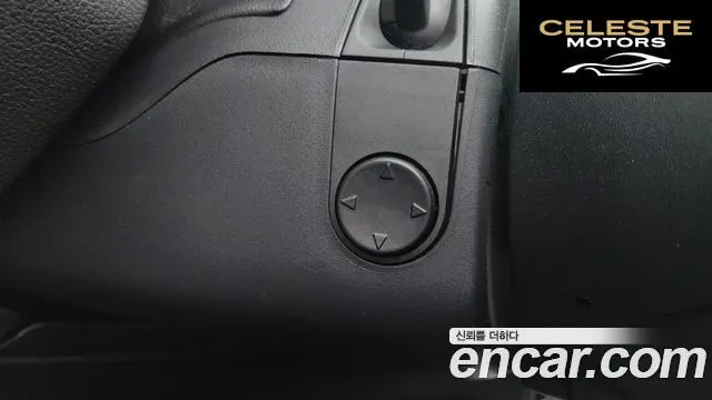 FORD 62.3 Limited 4WD 2021 — photo 12 sur 26