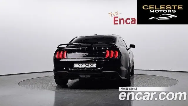 FORD Coupé 2018 — photo 3 sur 30