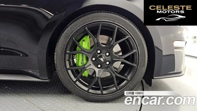 FORD Coupé 2018 — photo 6 sur 30