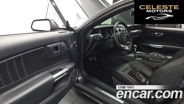 FORD Coupé 2015 — photo 11 sur 20