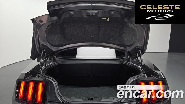 FORD Coupé 2015 — photo 20 sur 20