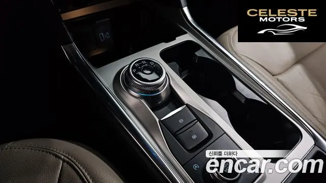FORD 62.3 Limited 4WD 2022 — photo 12 sur 37
