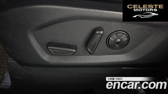 FORD 2.3 Limited 4WD 2019 — photo 32 sur 42