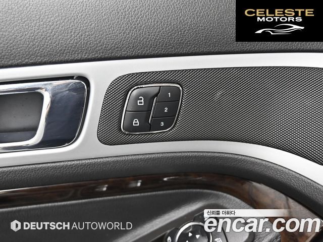 FORD 3.5 Limited 4WD 2013 — photo 17 sur 26