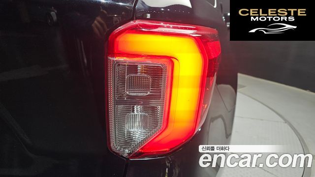FORD 62.3 Limited 4WD 2020 — photo 9 sur 33