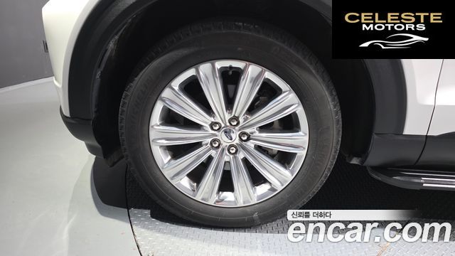 FORD 62.3 Limited 4WD 2021 — photo 5 sur 38