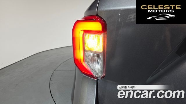 FORD 63.0 4WD 2021 — photo 8 sur 33