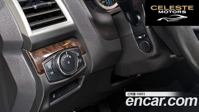 FORD 3.5 Limited 4WD 2013 — photo 17 sur 26