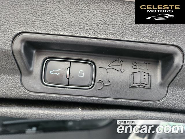 FORD 62.3 Limited 4WD 2020 — photo 18 sur 26