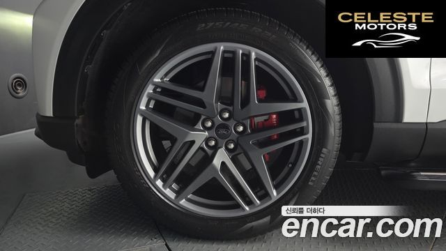FORD 62.3 ST-Line 4WD 2025 — photo 5 sur 34