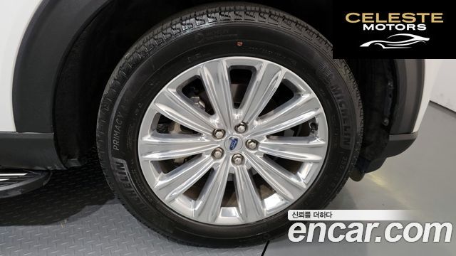 FORD 62.3 Limited 4WD 2022 — photo 7 sur 37