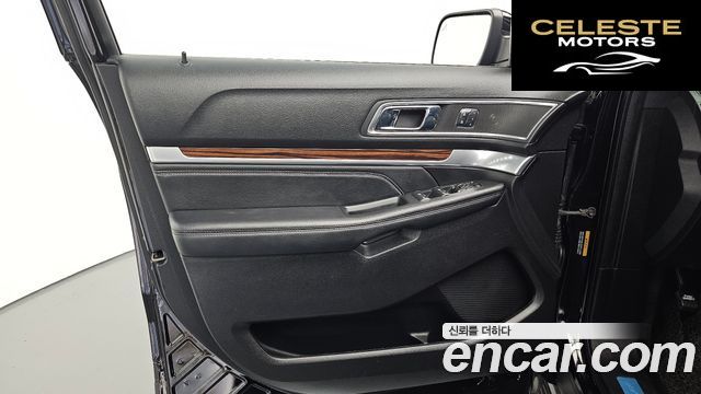FORD 2.3 Limited 4WD 2017 — photo 14 sur 33