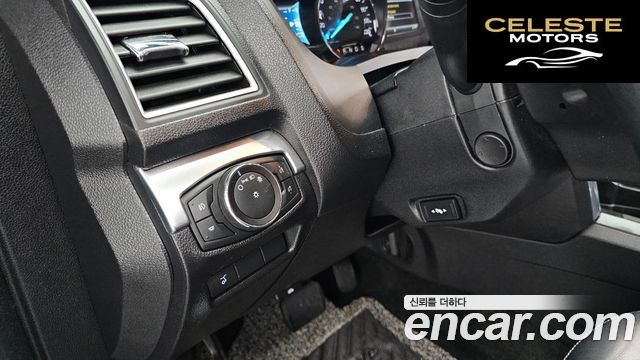 FORD 2.3 Limited 4WD 2017 — photo 27 sur 33