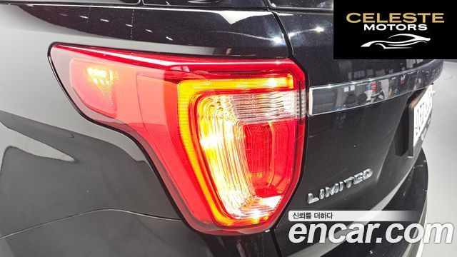 FORD 2.3 Limited 4WD 2017 — photo 9 sur 33