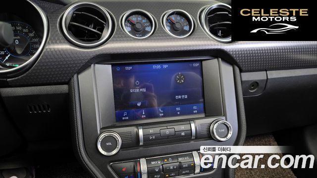 FORD GT Cabriolet 2022 — photo 19 sur 36