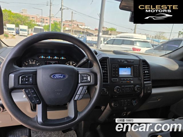 FORD F150 5.0L 2018 — photo 8 sur 25