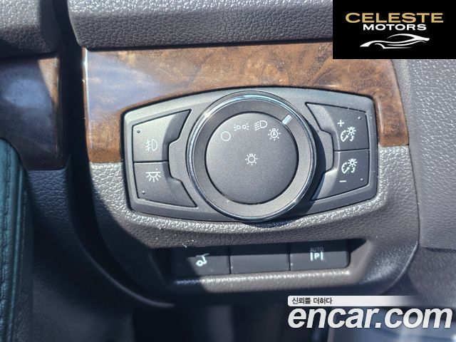 FORD 3.5 Limited 4WD 2015 — photo 10 sur 26