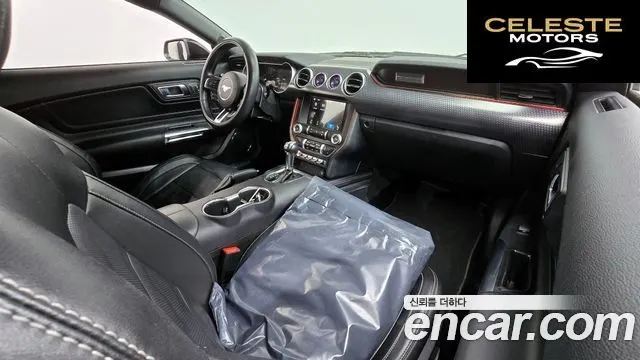 FORD Coupé 2019 — photo 10 sur 32