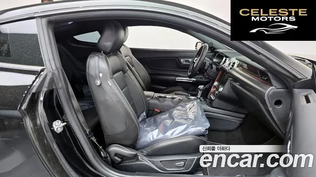 FORD Coupé 2019 — photo 16 sur 32