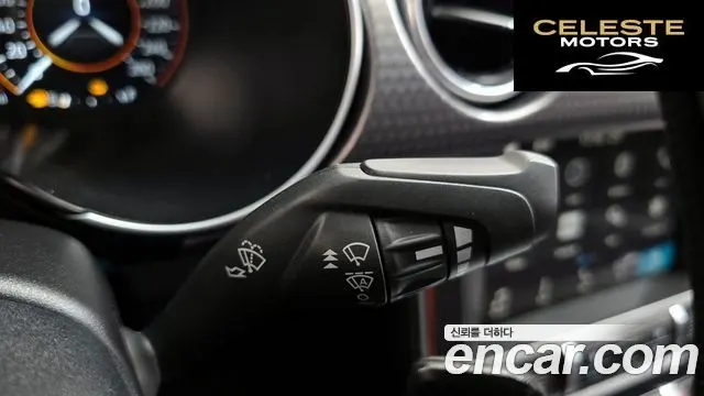 FORD Coupé 2019 — photo 25 sur 32