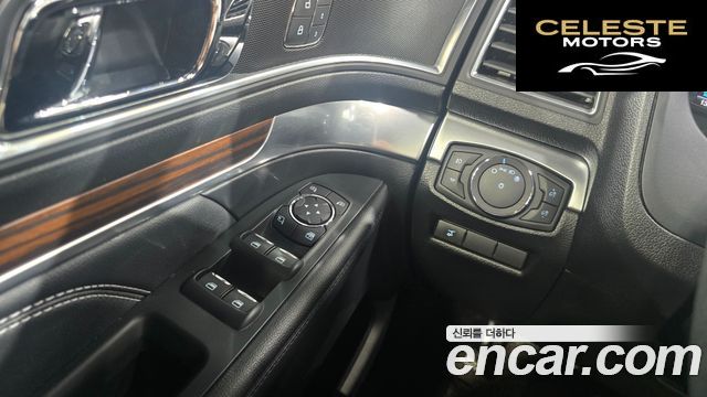FORD 3.5 Limited 4WD 2018 — photo 17 sur 26