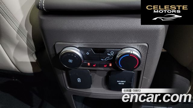 FORD 63.0 4WD 2021 — photo 30 sur 34