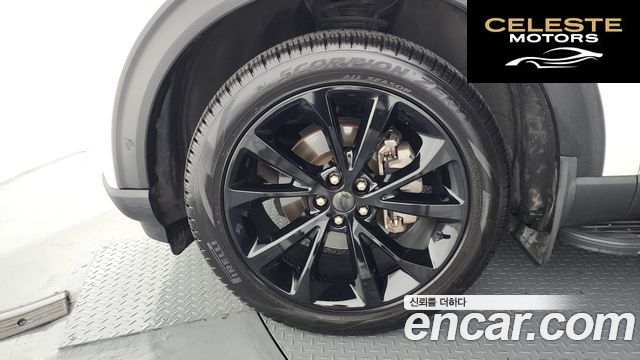 FORD 63.0 4WD 2021 — photo 4 sur 34