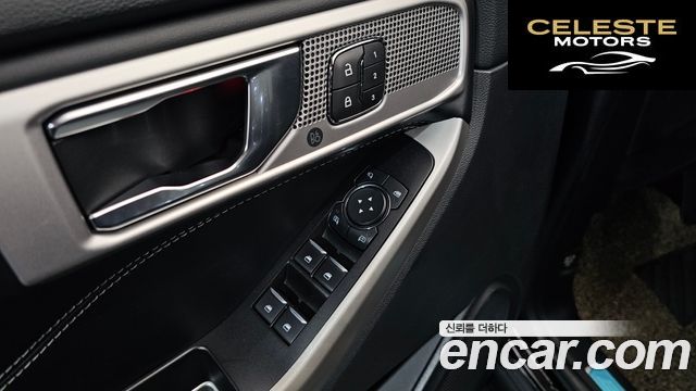 FORD 62.3 Limited 4WD 2021 — photo 16 sur 20