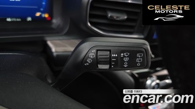 FORD 63.0 4WD 2022 — photo 31 sur 38