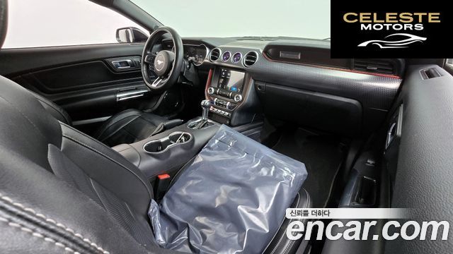 FORD Coupé 2019 — photo 10 sur 32
