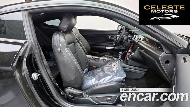 FORD Coupé 2019 — photo 16 sur 32