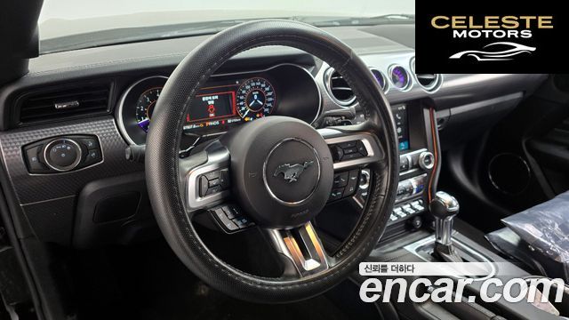 FORD Coupé 2019 — photo 18 sur 32