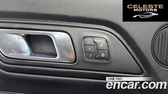 FORD Coupé 2019 — photo 22 sur 32